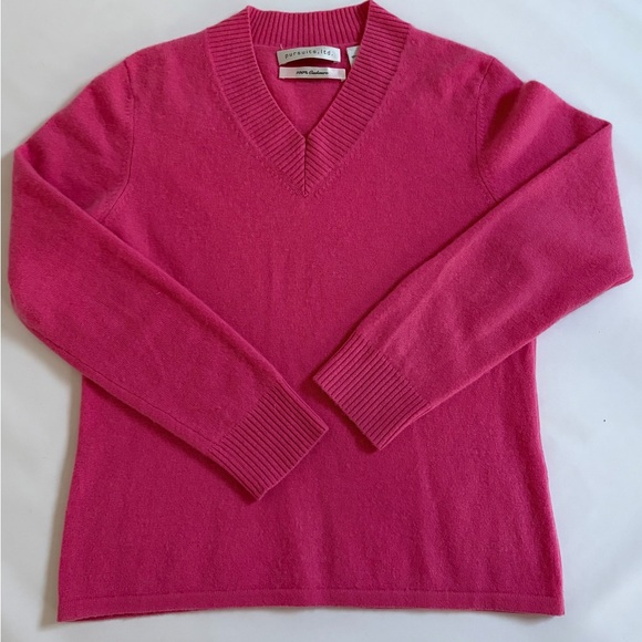 Pursuits Ltd Sweaters - Pursuits Ltd Sweater Cashmere 2-ply cashmere v- neck pink size medium